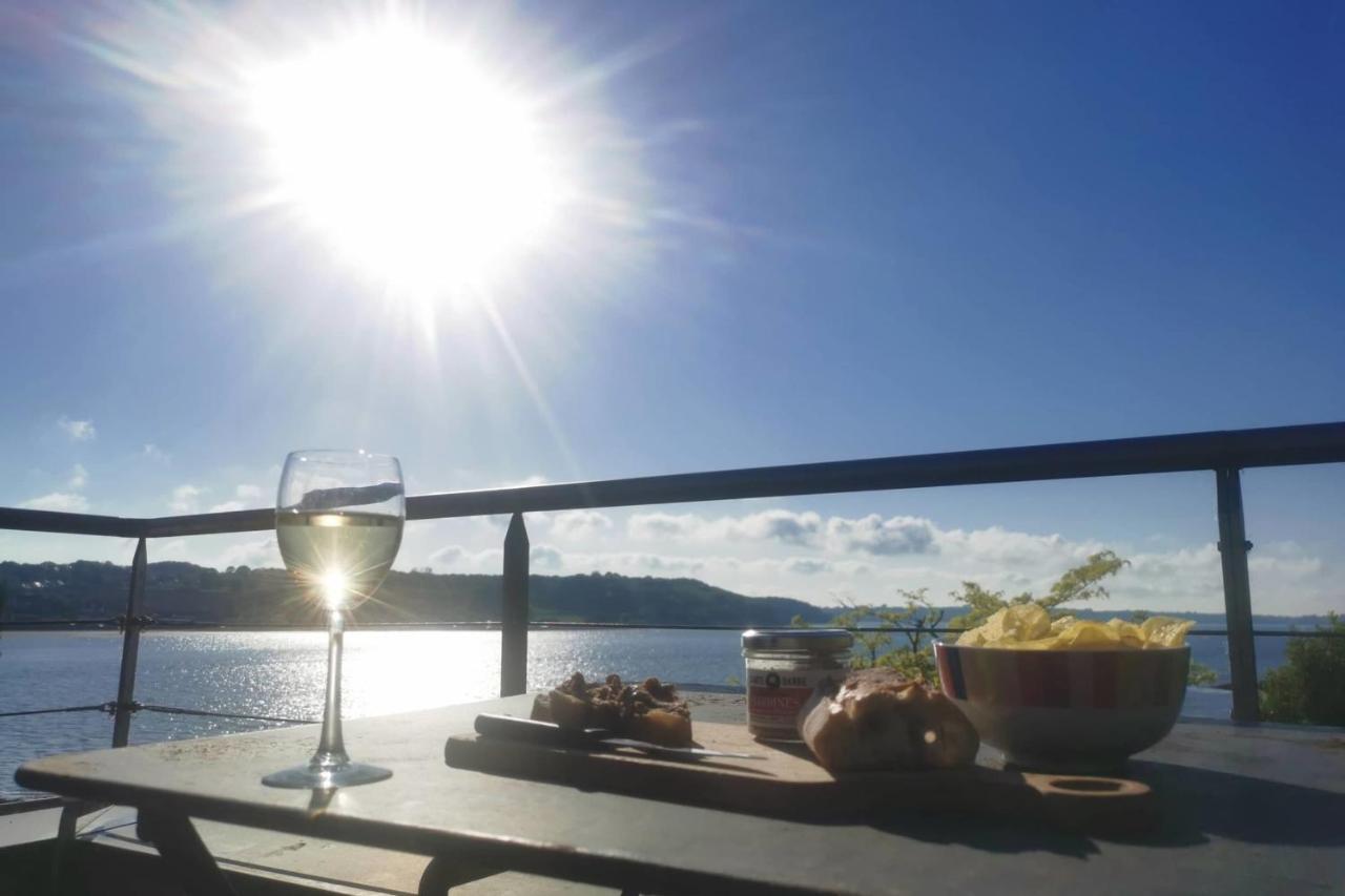 Maison De Pecheur - Coucher De Soleil En Terrasse Plouezoc'h Exterior foto